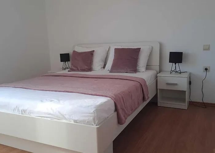 아파트 Gabrijela - One Bedroom With Sea View 슬라노