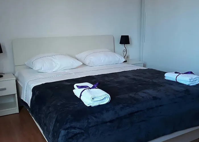 아파트 Gabrijela - One Bedroom With Sea View 슬라노