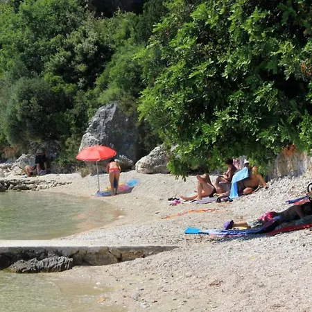 Gabrijela - One Bedroom With Sea View * Sladenovici